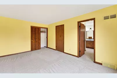 6028  Quaker Hill Rd, Racine, WI 53406 - Photo 29