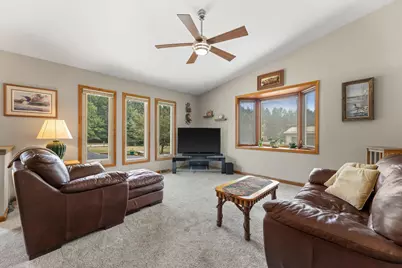 W369S4863  Needle Point Dr, Ottawa, WI 53118 - Photo 7