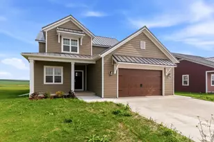 122 Luxembourg Brotherhood Blvd, Belgium, WI 53004 - Photo 1