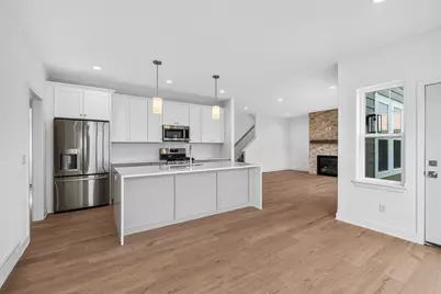 122  Luxembourg Brotherhood Blvd, Belgium, WI 53004 - Photo 7