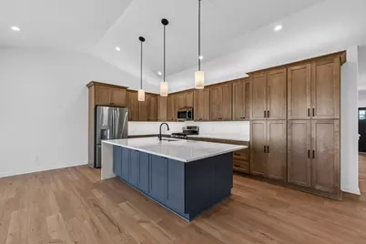 130  Luxembourg Brotherhood Blvd, Belgium, WI 53004 - Photo 3