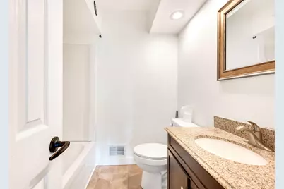 3162 S 72nd St #3164, Milwaukee, WI 53219 - Photo 5