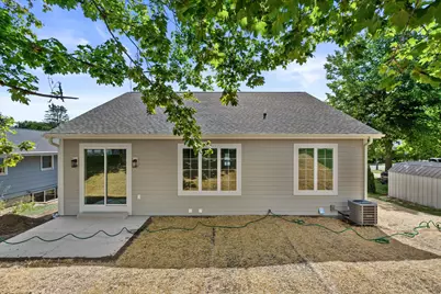 772  Eastern Ave, West Bend, WI 53095 - Photo 37