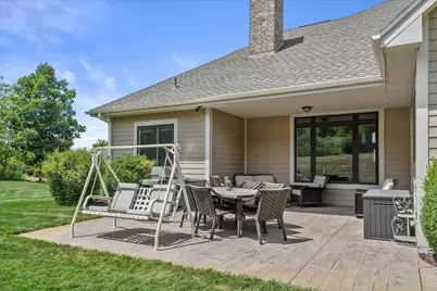 5465 S Baneberry Ct, New Berlin, WI 53146 - Photo 41