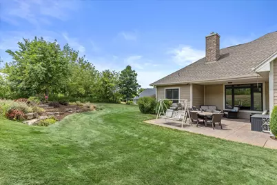 5465 S Baneberry Ct, New Berlin, WI 53146 - Photo 39