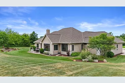 5465 S Baneberry Ct, New Berlin, WI 53146 - Photo 45