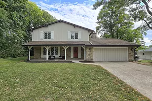 N85W17745 Ann Ave, Menomonee Falls, WI 53051 - Photo 1