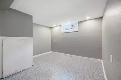 5325 N 48th St, Milwaukee, WI 53218 - Photo 13
