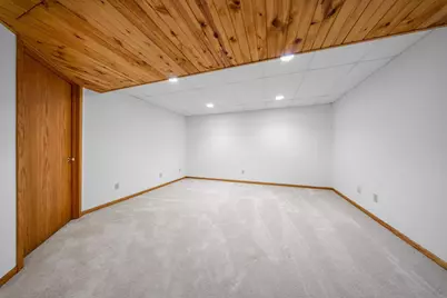 2336 N University Dr, Waukesha, WI 53188 - Photo 19