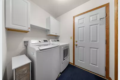 2336 N University Dr, Waukesha, WI 53188 - Photo 17