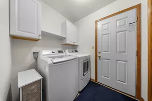 2336 N University Dr, Waukesha, WI 53188 - Photo 17