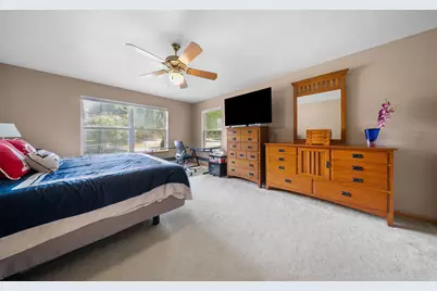 2336 N University Dr, Waukesha, WI 53188 - Photo 11
