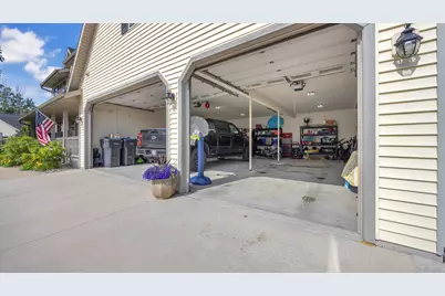 193  Lexington Ct, Sheboygan Falls, WI 53085 - Photo 35