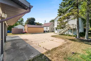 2515 16th St, Two Rivers, WI 54241 - Photo 31