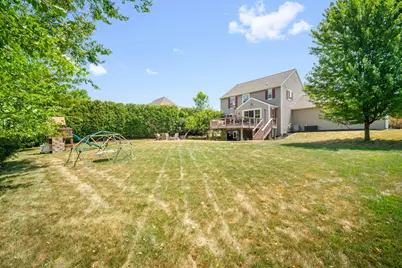 3288 W Yorkshire Cir, Franklin, WI 53132 - Photo 39