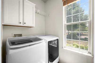 3288 W Yorkshire Cir, Franklin, WI 53132 - Photo 29