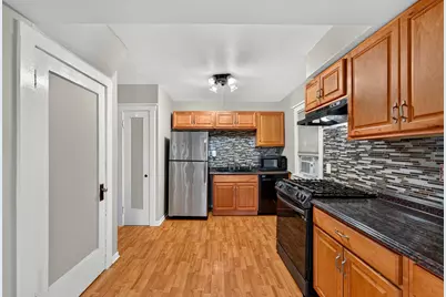 9012 W Greenfield Ave, West Allis, WI 53214 - Photo 13