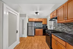 9012 W Greenfield Ave, West Allis, WI 53214 - Photo 13