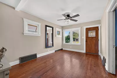 9012 W Greenfield Ave, West Allis, WI 53214 - Photo 5