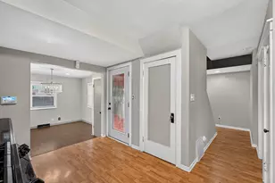 9012 W Greenfield Ave, West Allis, WI 53214 - Photo 15
