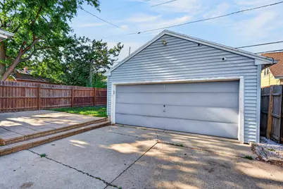 9012 W Greenfield Ave, West Allis, WI 53214 - Photo 25