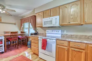 621 W Main St, Newburg, WI 53090 - Photo 11