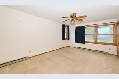 108  High Forest Dr, Grafton, WI 53012 - Photo 11