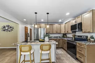 W207S8286 Hillendale Dr, Muskego, WI 53150 - Photo 5