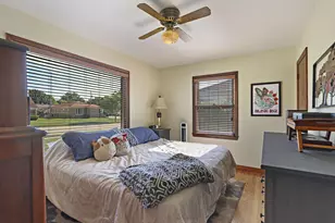 830 Lombard Ave, Racine, WI 53402 - Photo 7