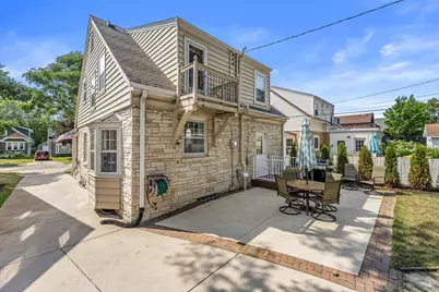 2534 N 67th St, Wauwatosa, WI 53213 - Photo 35