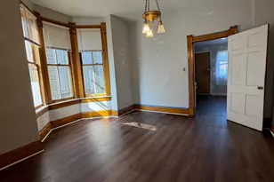 1427 N 24th Pl, Milwaukee, WI 53205 - Photo 5