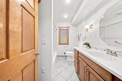 2814 S Cleveland Park Dr, West Allis, WI 53219 - Photo 23