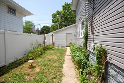 3825 S 84th St, Milwaukee, WI 53228 - Photo 19