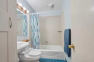4907 N Idlewild Ave, Whitefish Bay, WI 53217 - Photo 11