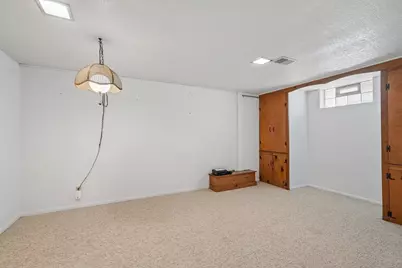 4907 N Idlewild Ave, Whitefish Bay, WI 53217 - Photo 17