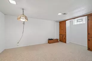 4907 N Idlewild Ave, Whitefish Bay, WI 53217 - Photo 17