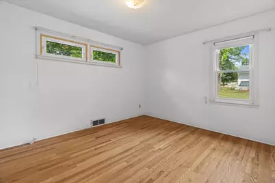 434 E Ogden St, Jefferson, WI 53549 - Photo 9