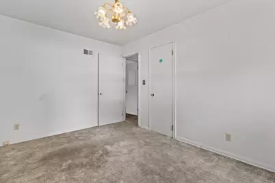 434 E Ogden St, Jefferson, WI 53549 - Photo 13