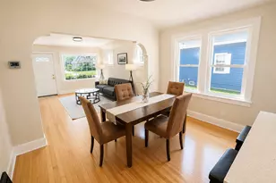 4937 N Hollywood Ave, Whitefish Bay, WI 53217 - Photo 7