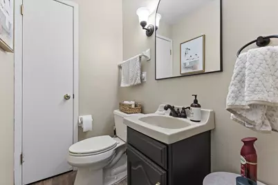 1721  Wiese Ln, Racine, WI 53406 - Photo 9
