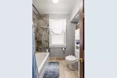 2184 N 69th St, Wauwatosa, WI 53213 - Photo 17