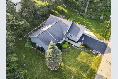N3237  Robin Rd, Geneva, WI 53147 - Photo 35