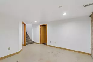 324 Roosevelt St, Fort Atkinson, WI 53538 - Photo 31