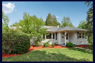 324 Roosevelt St, Fort Atkinson, WI 53538 - Photo 1