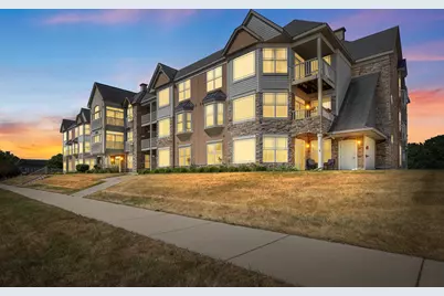 6995 S Riverwood Blvd #S-108, Franklin, WI 53132 - Photo 23