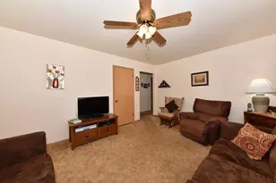 5659 N 69th St, Milwaukee, WI 53218 - Photo 9