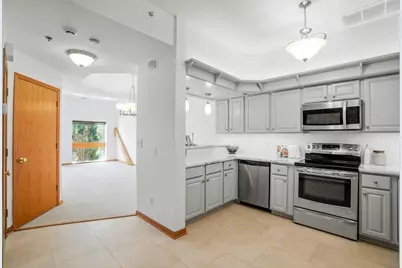 28641 N Lake Dr #3C, Racine, WI 53185 - Photo 7
