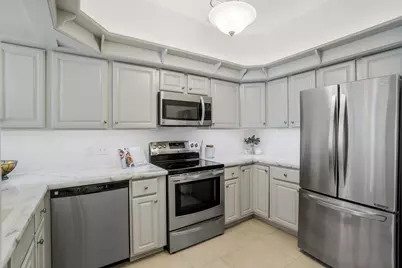 28641 N Lake Dr #3C, Racine, WI 53185 - Photo 9