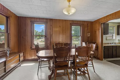 3404  Fischer Dr, Burlington, WI 53105 - Photo 5