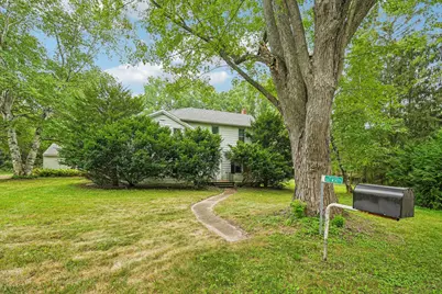 S63W34771  Piper Rd, Eagle, WI 53119 - Photo 7